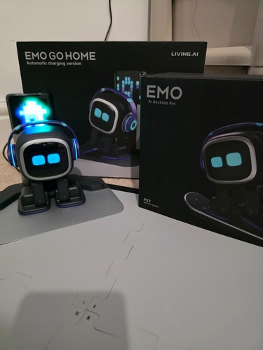 Used emo pet robot living - emo, living.ai