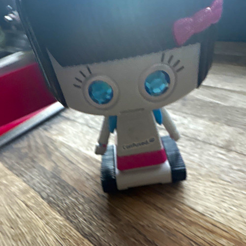 Disney pixar eve - disney, toy